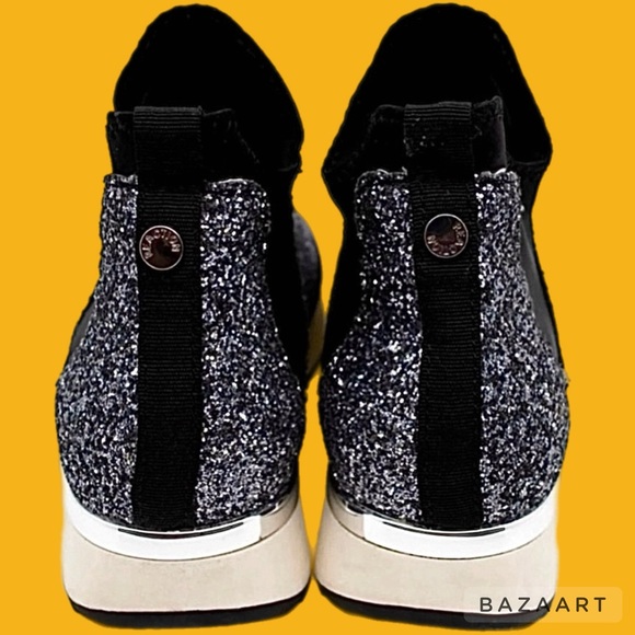 New SZ 8.5 KENNETH COLE REACTION Sneakers Womens Slip On black w/ silver glitter - Picture 7 of 10